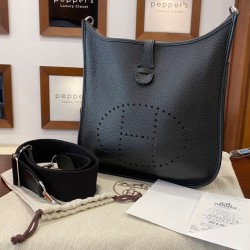 Hermès Evelyne III 29 bag