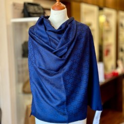 Gucci  wool navy blue scarf