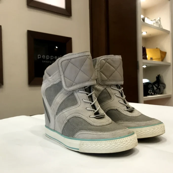 HEELS 40.5
