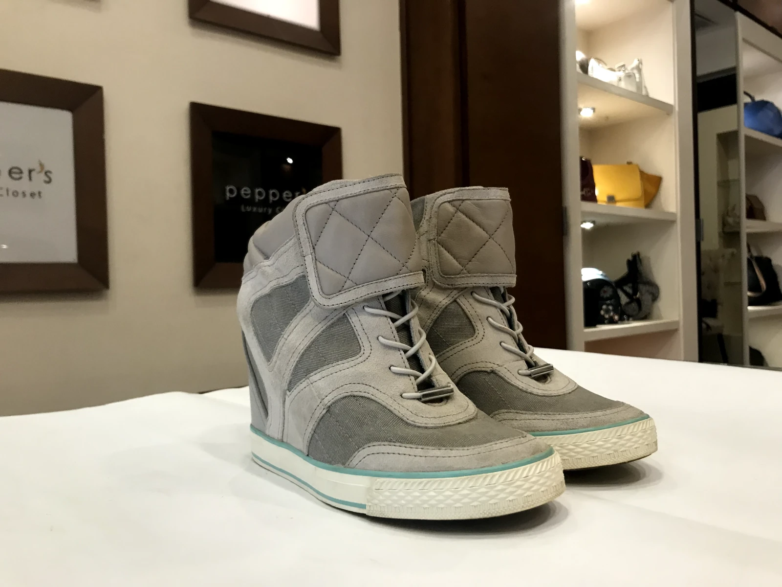 HEELS 40.5