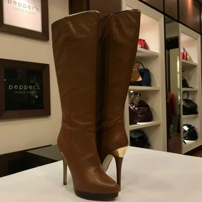 HEELS 39
