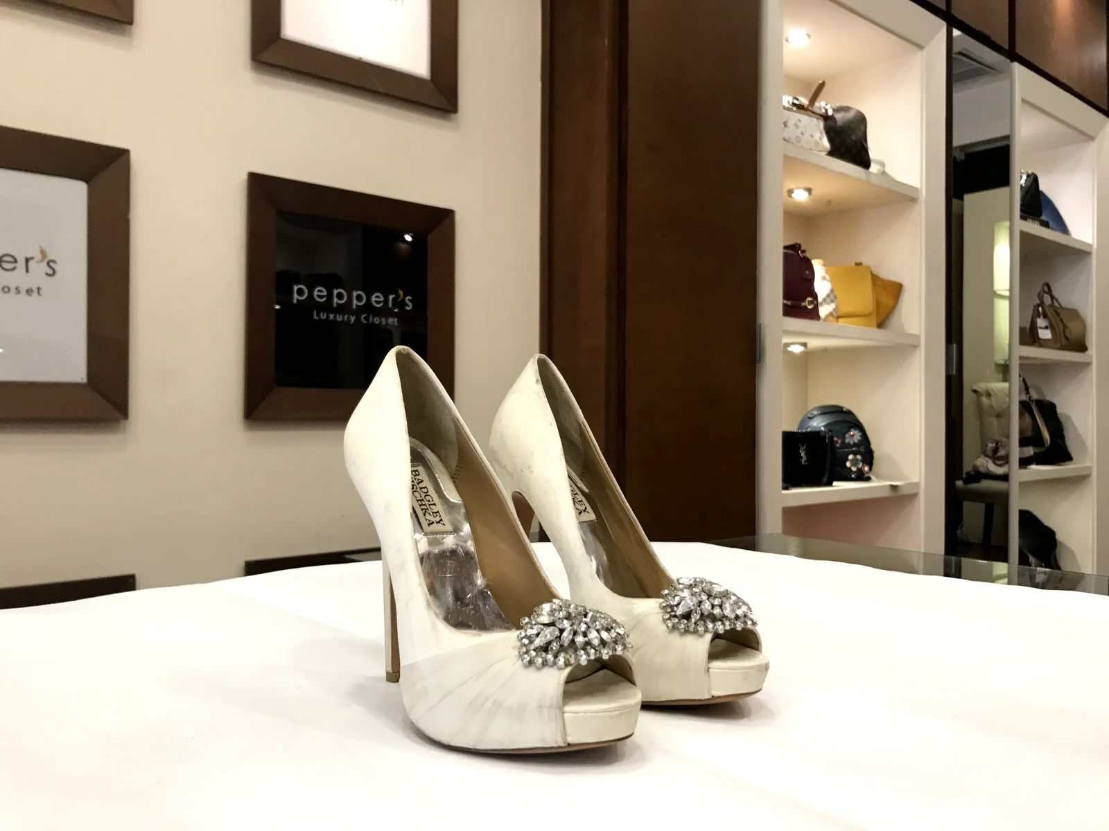 HEELS 35.5