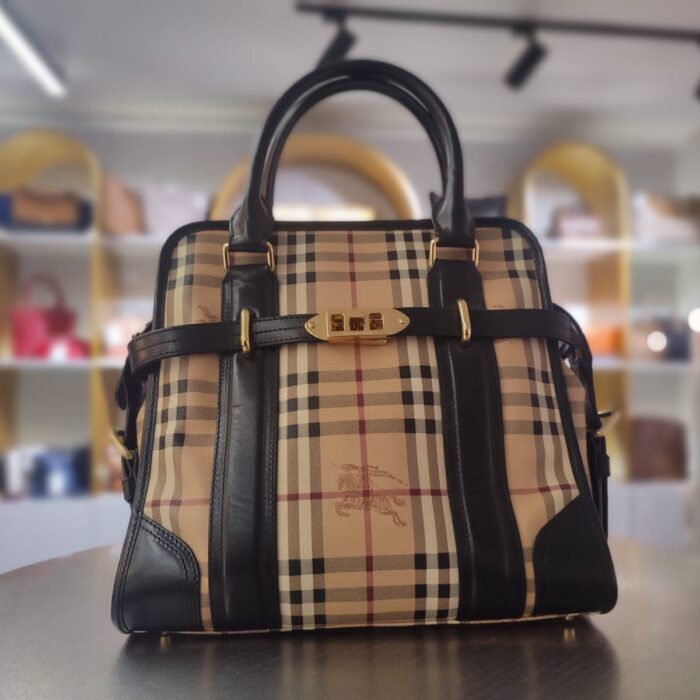 BEIGE/BLACK HAYMARKET COLORS PORTRAIT MINFORD TOTE BAG COATED CANVAS AND LEATHER CROSSBODY BAG