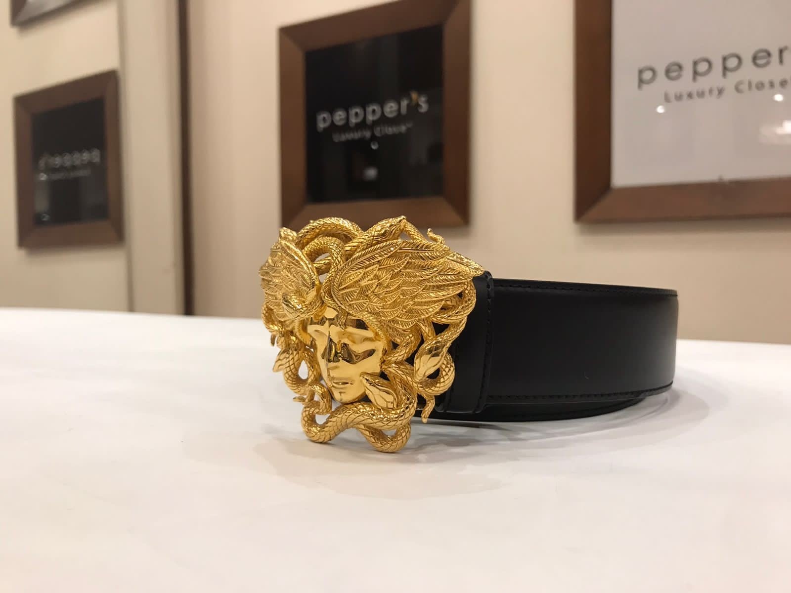 Black Medusa Head Logo Leather Medium Belt (New)