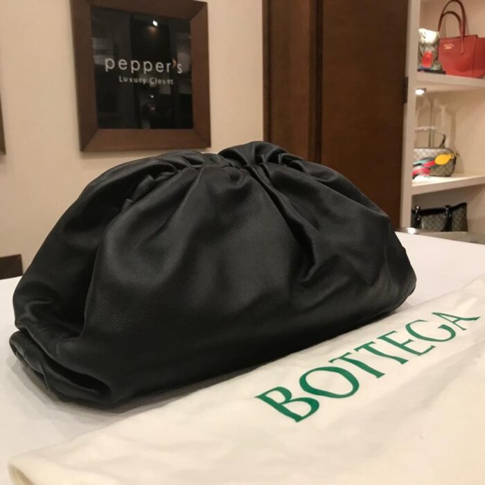 POUCH BAG CALFSKIN LEATHER