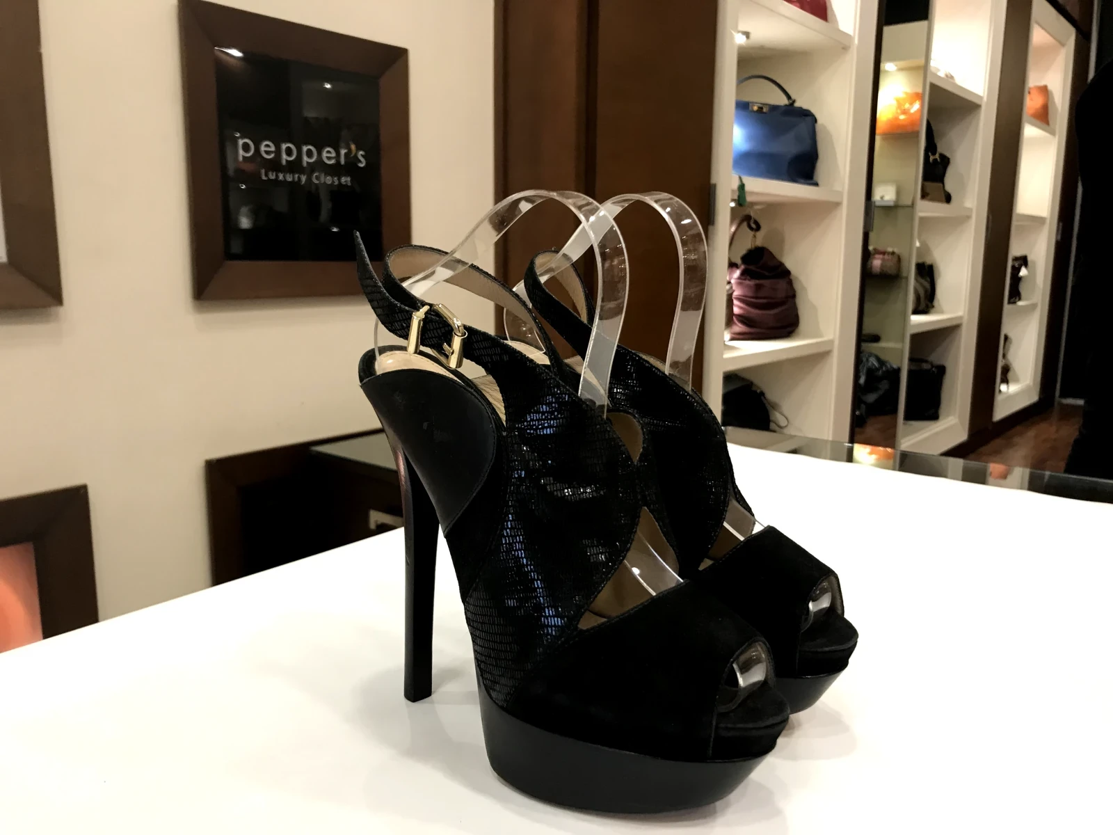 Black HEELS 41
