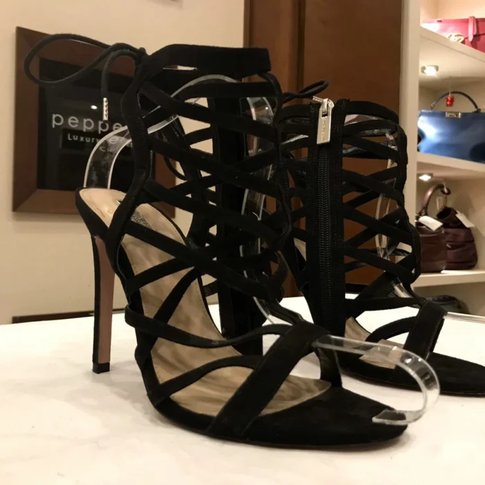 Black HEELS 40