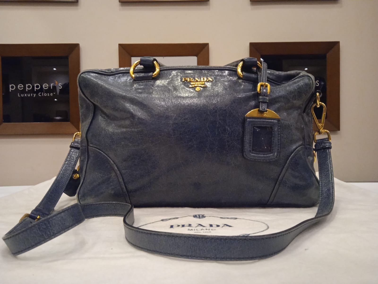 VITELLO SHINE HANDBAG