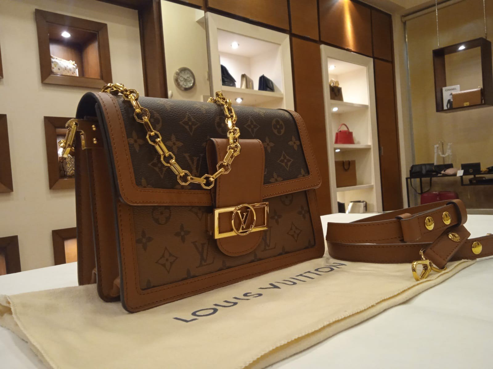 Louis Vuitton Big Dauphine Monogram Reverse MM Brown
