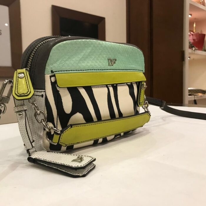 LOVE MOSCHINO BLACK FAUX LEATHER EMBROIDERED WOC CROSSBODY BAG