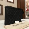 Pochette Voyage MM Monogram Eclipse