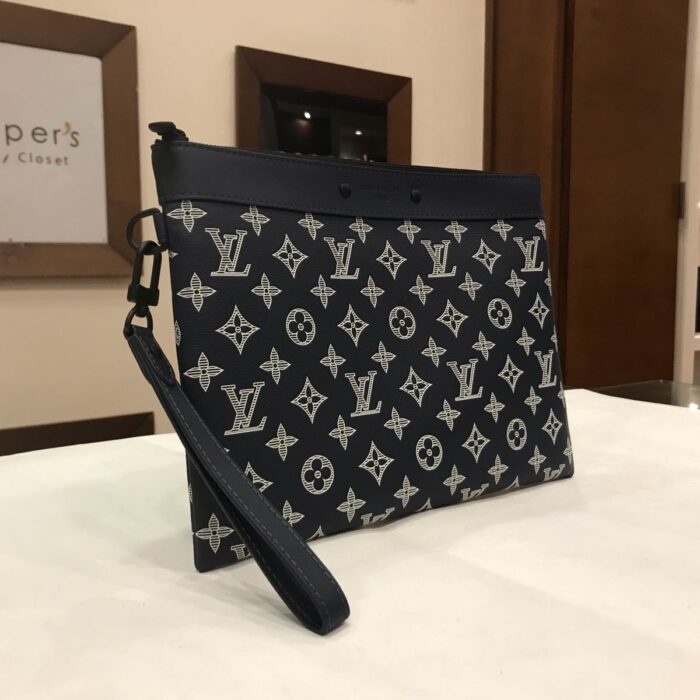 pochette Togo Monogram Shadow calfskin leather