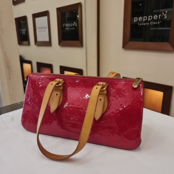 louisvuttion vernis rosewood avenue shoulder bag